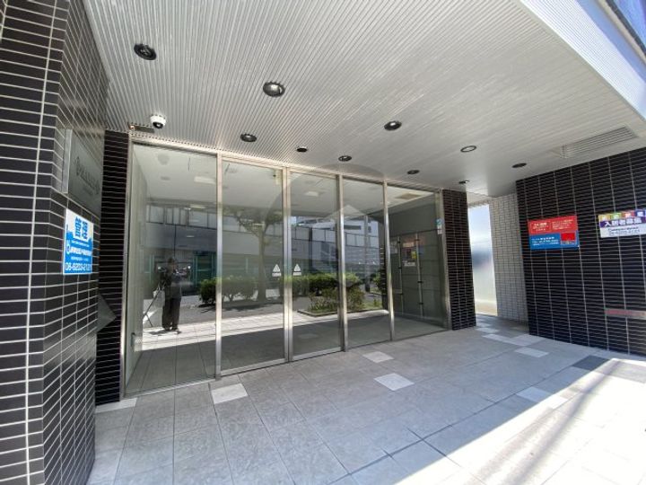 グランシス高井田の地図