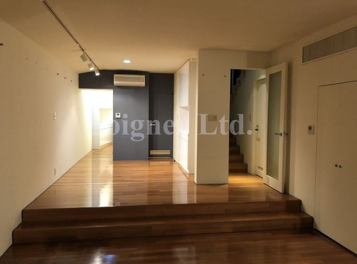 目白セクエンツァの居間