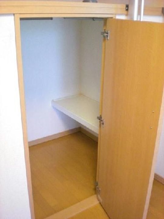 レオパレスライジングサンの内装