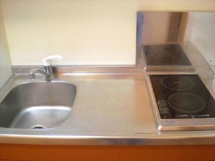 レオパレスライジングサンのキッチン