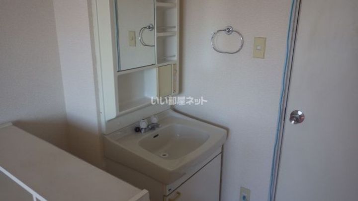 ドーミー赤池の内装