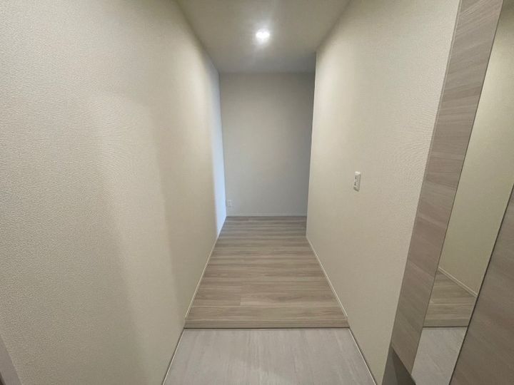 静岡県浜松市中央区初生町(アパート)の賃貸物件の玄関