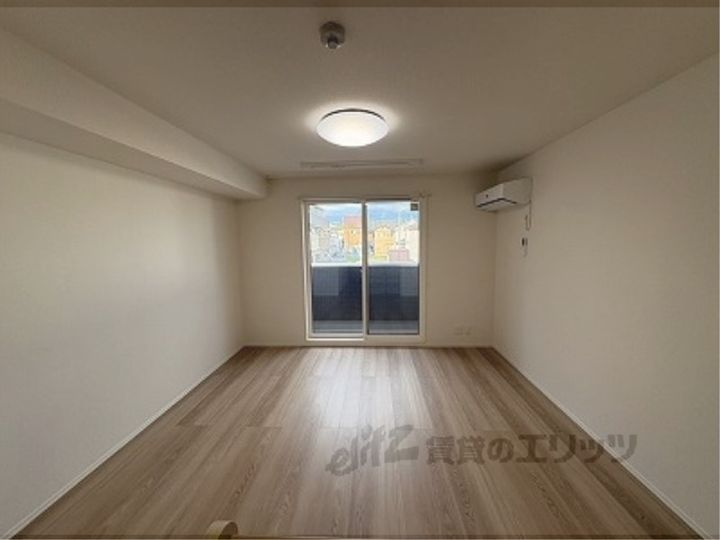 ジェイドウェルの居間