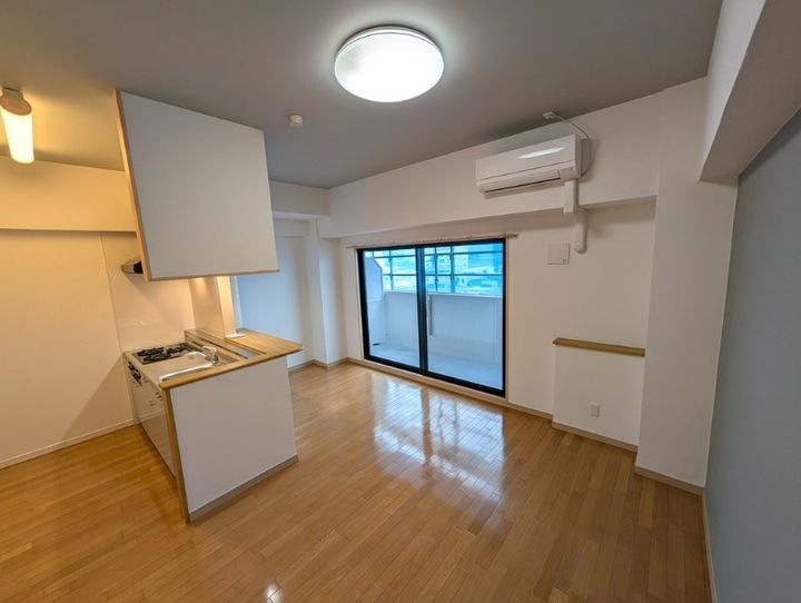 静岡県浜松市中央区常盤町(マンション)の賃貸物件の居間