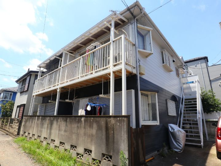 ヒカリハイツの外観