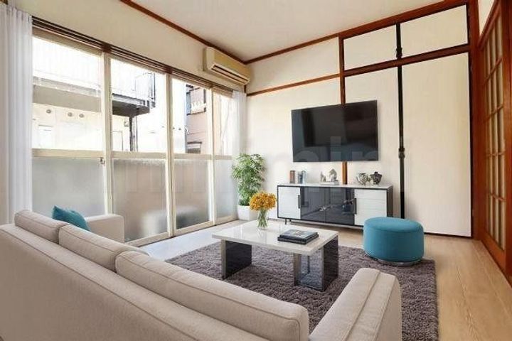 ヒカリハイツの居間