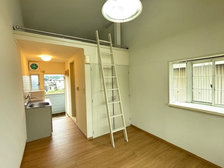 コーポ八軒台の居間