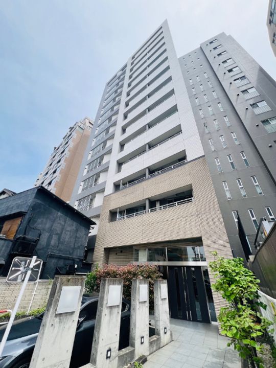 STM高田馬場の外観