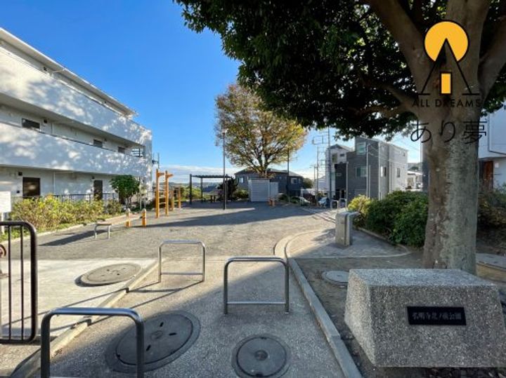 エクセル弘明寺西の周辺