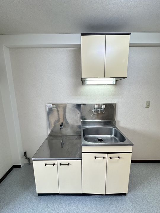神奈川県相模原市緑区久保沢1(マンション)の賃貸物件のキッチン