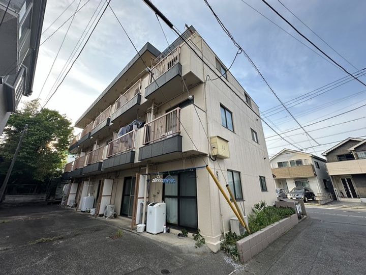 神奈川県相模原市緑区久保沢1(マンション)の賃貸物件の外観