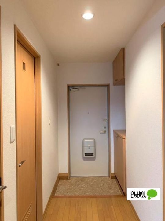 マンションシエルの玄関