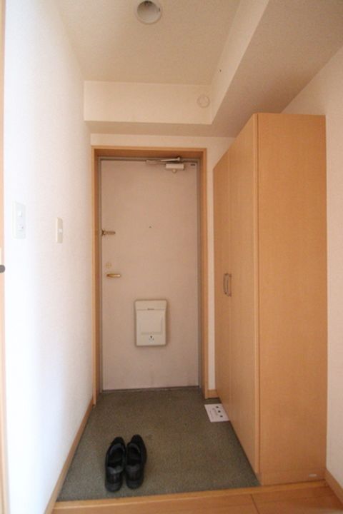 ラ・カンタータの玄関