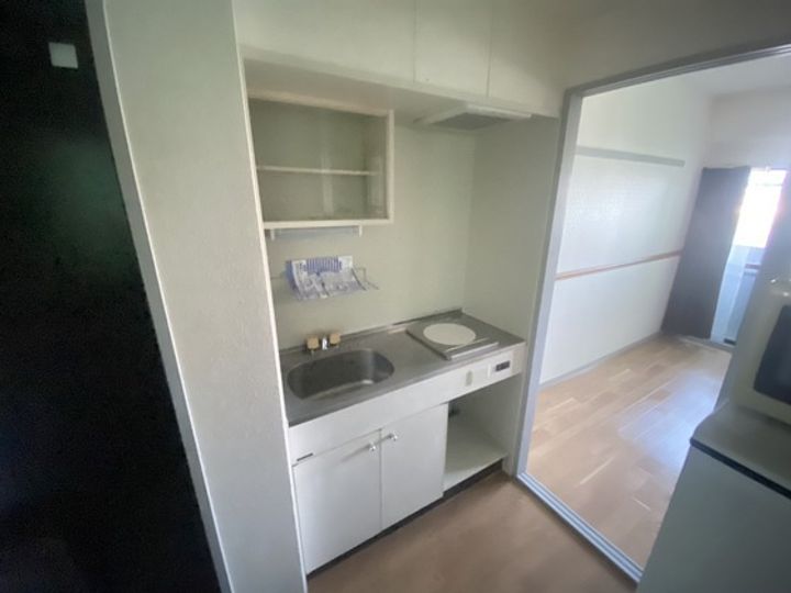 山市ビルのキッチン