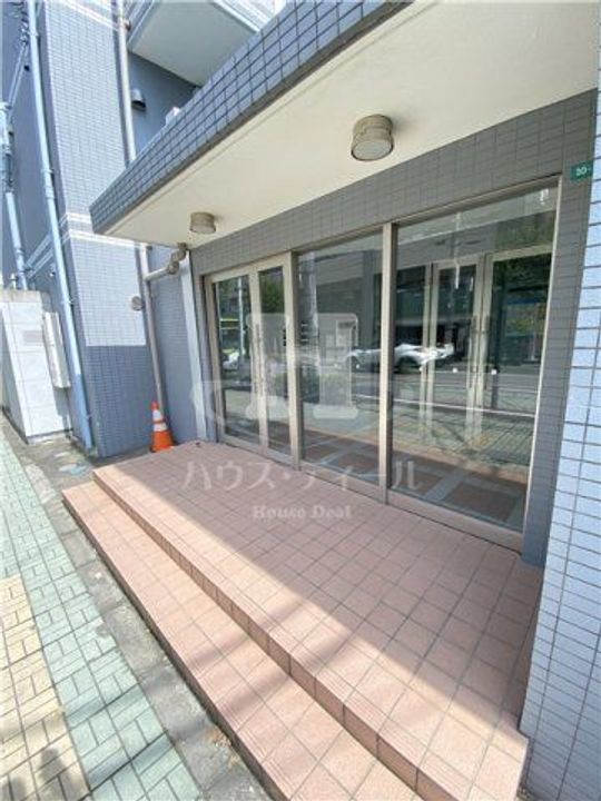 埼玉県川口市西青木3(マンション)の賃貸物件の地図