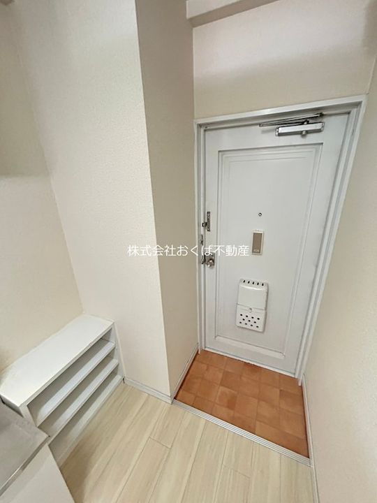 エスポワール黒髪の玄関