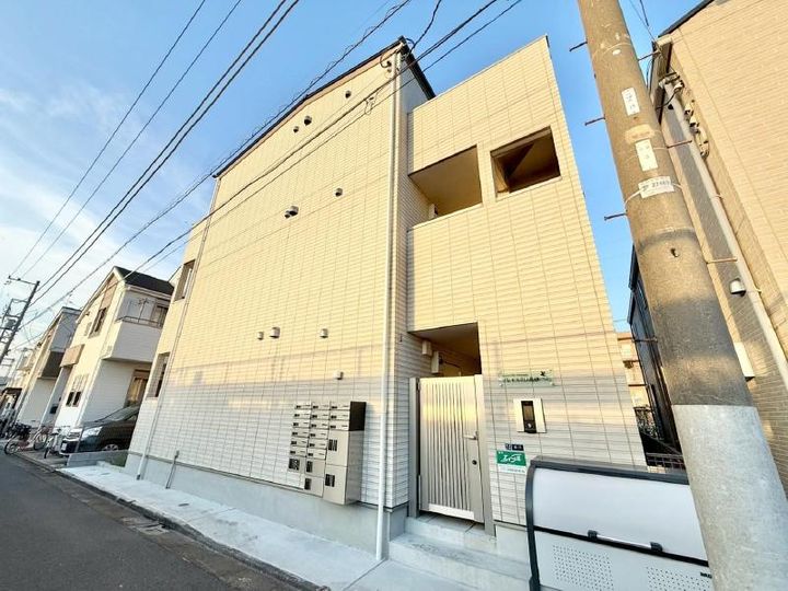 グレイスミロ高砂の外観