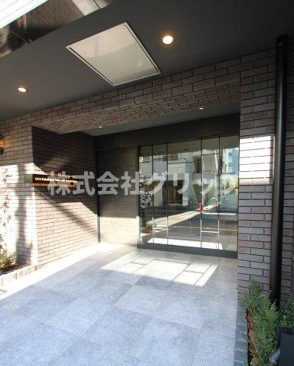 Le a横濱天王町六番館の地図