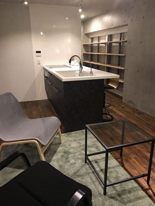 リンバ新宿御苑の居間