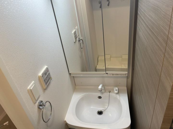 コスモリード神戸三宮の内装