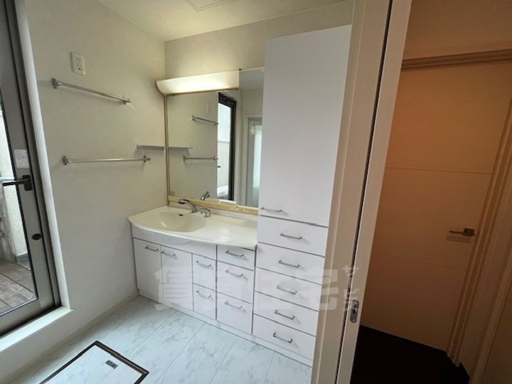 大阪府吹田市千里山西5(一戸建)の賃貸物件の内装