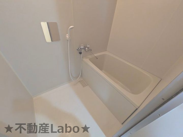 徳島県板野郡北島町鯛浜字大西(アパート)の賃貸物件の風呂