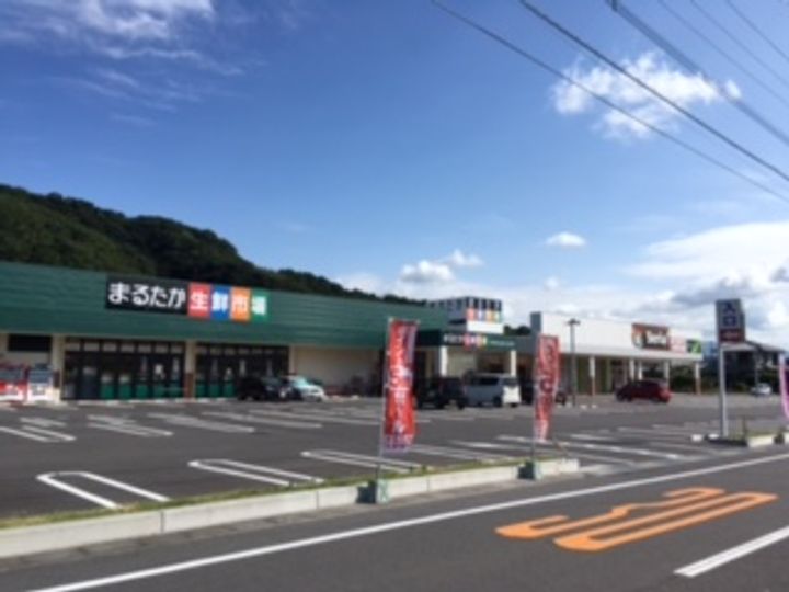 エミネントたらみの周辺