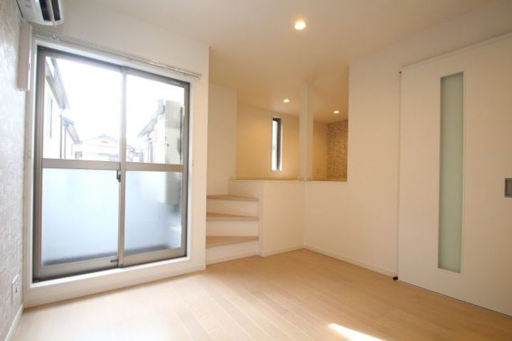 CB加茂宮セディアの居間