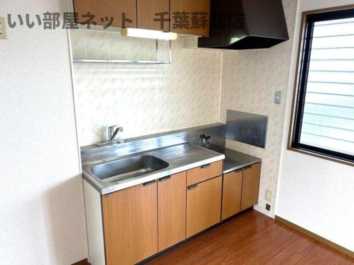 スプリング・クレイン IIのキッチン