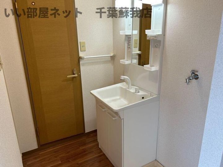 スプリング・クレイン IIの内装