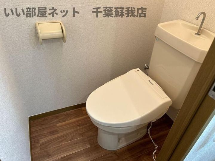 スプリング・クレイン IIの内装