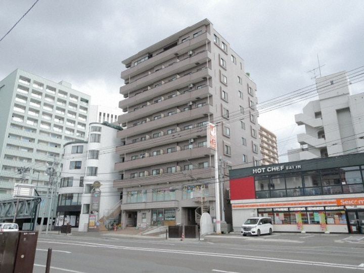 北海道札幌市中央区南九条西6(マンション)の賃貸物件の外観