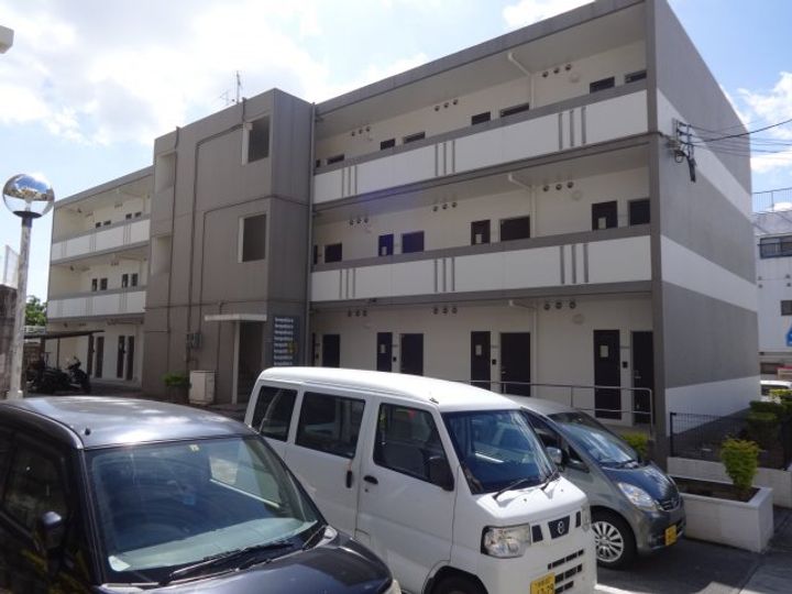 沖縄県那覇市楚辺2(アパート)の賃貸物件の外観