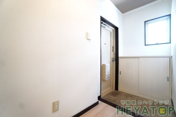 愛知県名古屋市瑞穂区田辺通6(マンション)の賃貸物件の玄関