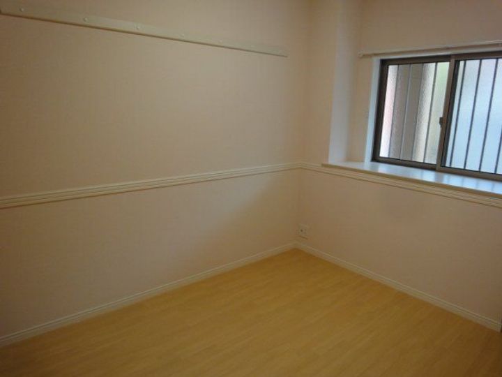 キャトルセゾンの居間