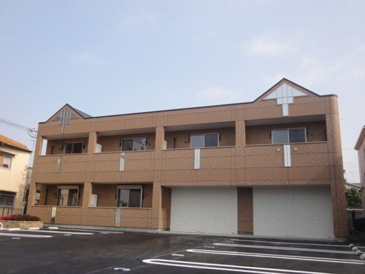 キャトルセゾンの外観