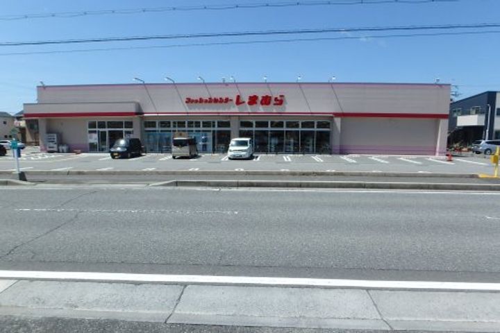 キャトルセゾンの周辺