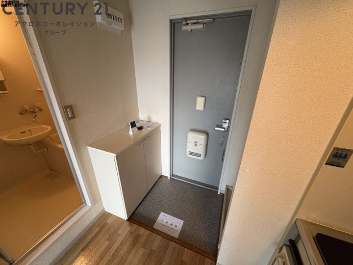 コートアゼリアの玄関