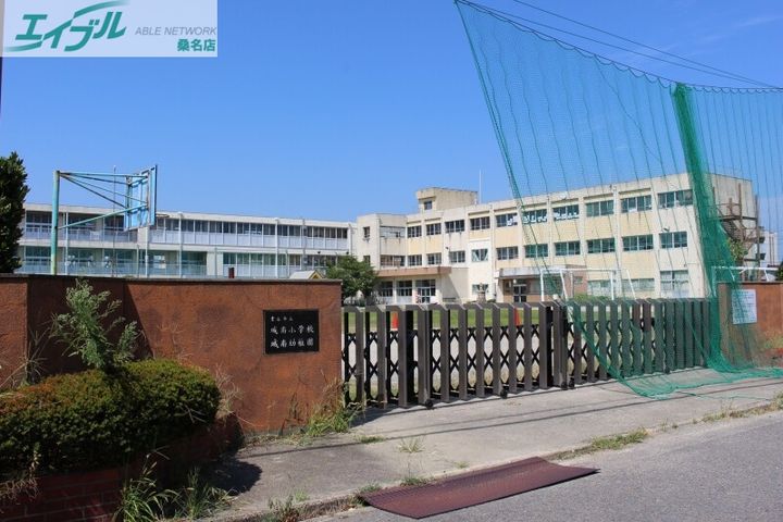 リーブルファイン小貝須の周辺