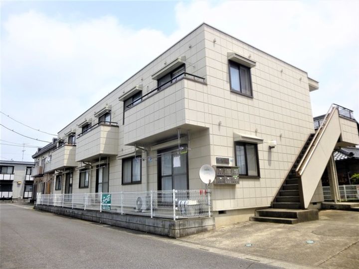 グリーンハイツ関根の外観