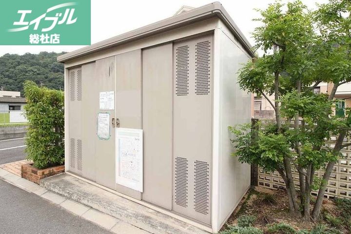 ガーデンリラC棟の地図