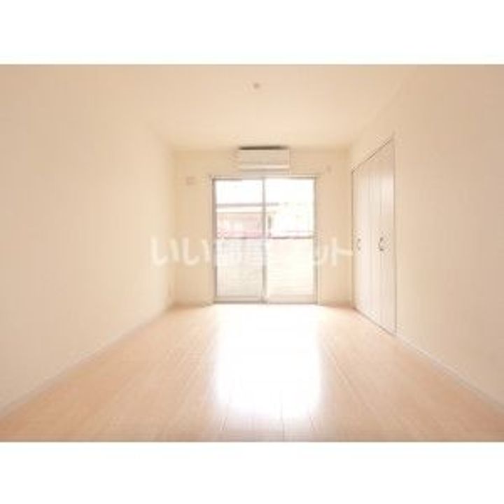 アンシエル国分の居間