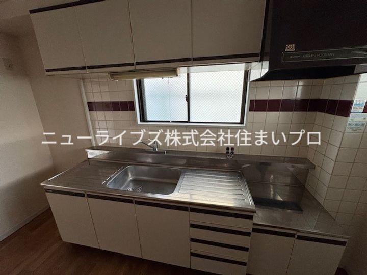 ラリーブコートのキッチン
