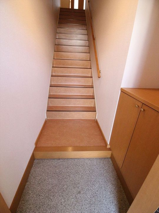 ハイステージ桜  B棟の玄関