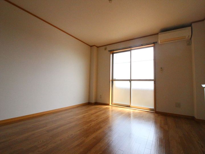 ハイステージ桜  B棟の内装