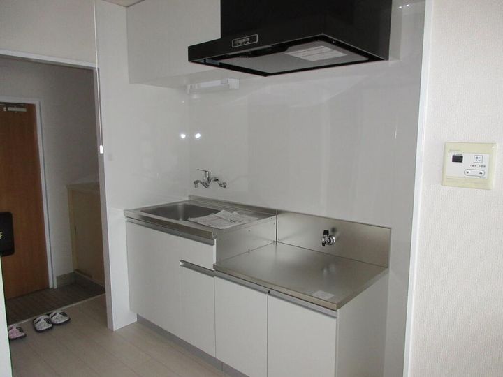 広島県広島市西区三滝町の賃貸マンションのキッチン