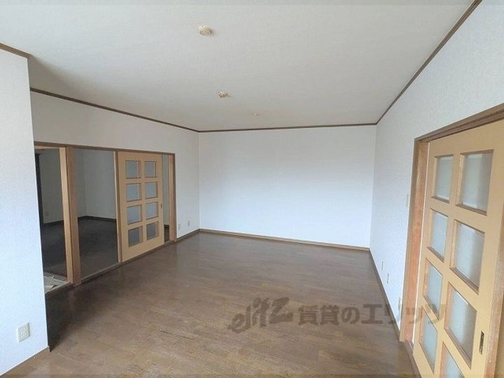 第二コーポ松川の居間