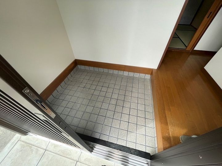 京都府京都市左京区静市市原町(一戸建)の賃貸物件の玄関