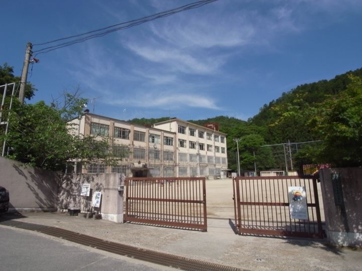 京都府京都市左京区静市市原町(一戸建)の賃貸物件の周辺