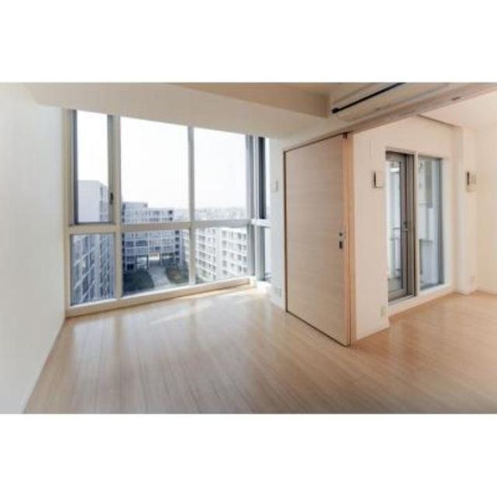 ガーデニエール砧レジデンスの居間